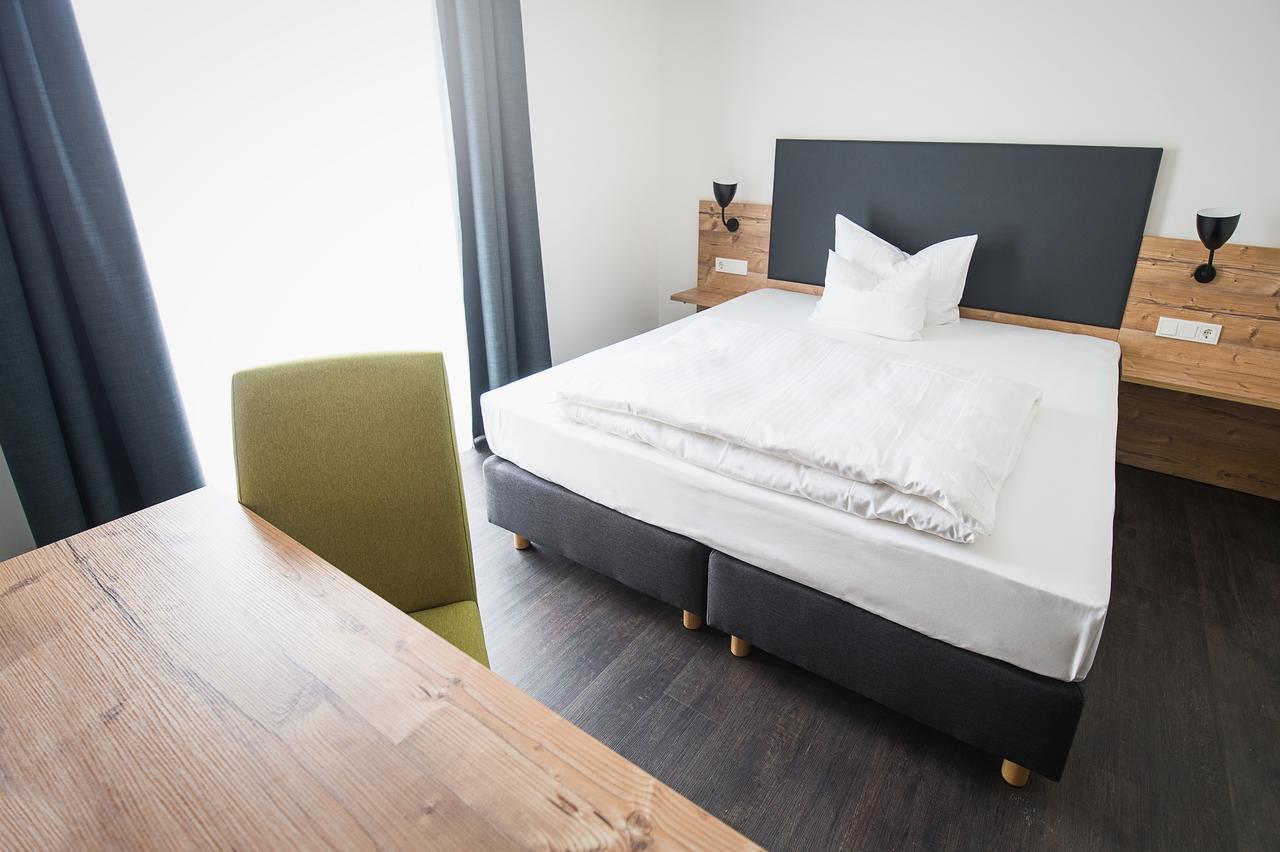 Alb Inn - Hotel & Apartments Merklingen Εξωτερικό φωτογραφία